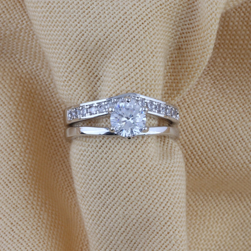 Platinum Diamond Ring Micro-inlaid AAA Zircon Ring