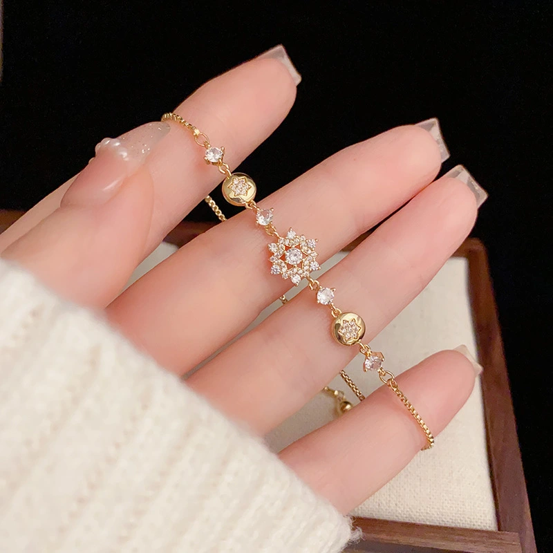 Elegant Micro British Zircon Flower Pull-out Bracelet