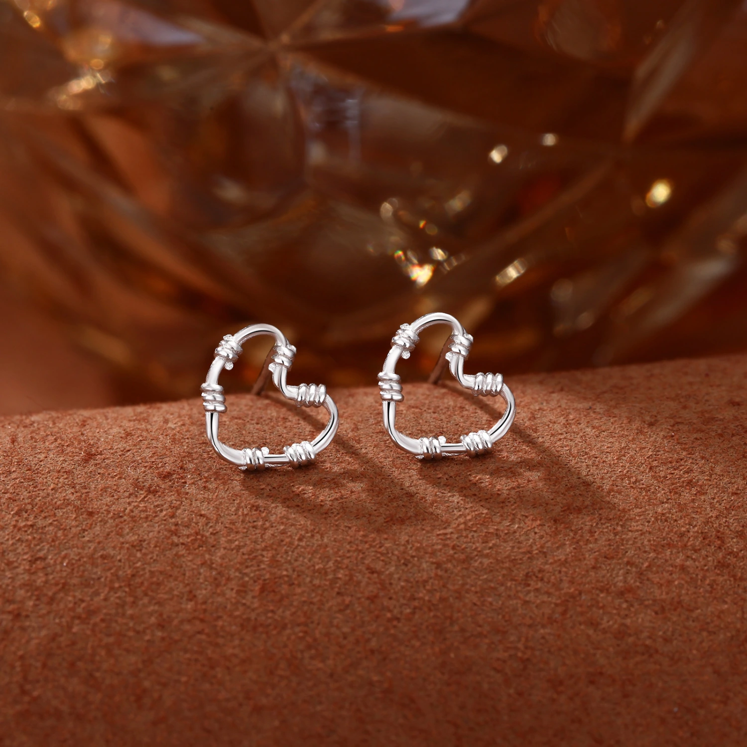 S999 Sterling Silver Commuter Hollow Heart Ear Studs Female Special-interest Design