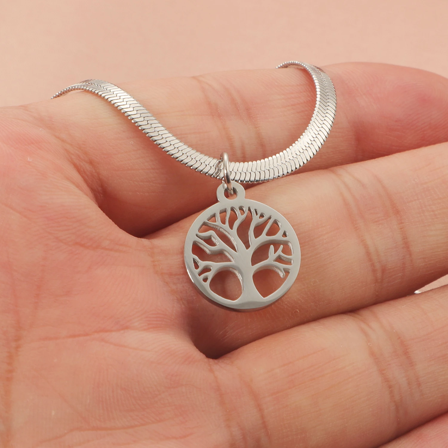 Stainless Steel Lucky Tree Affordable Luxury Fashion Clavicle Chain