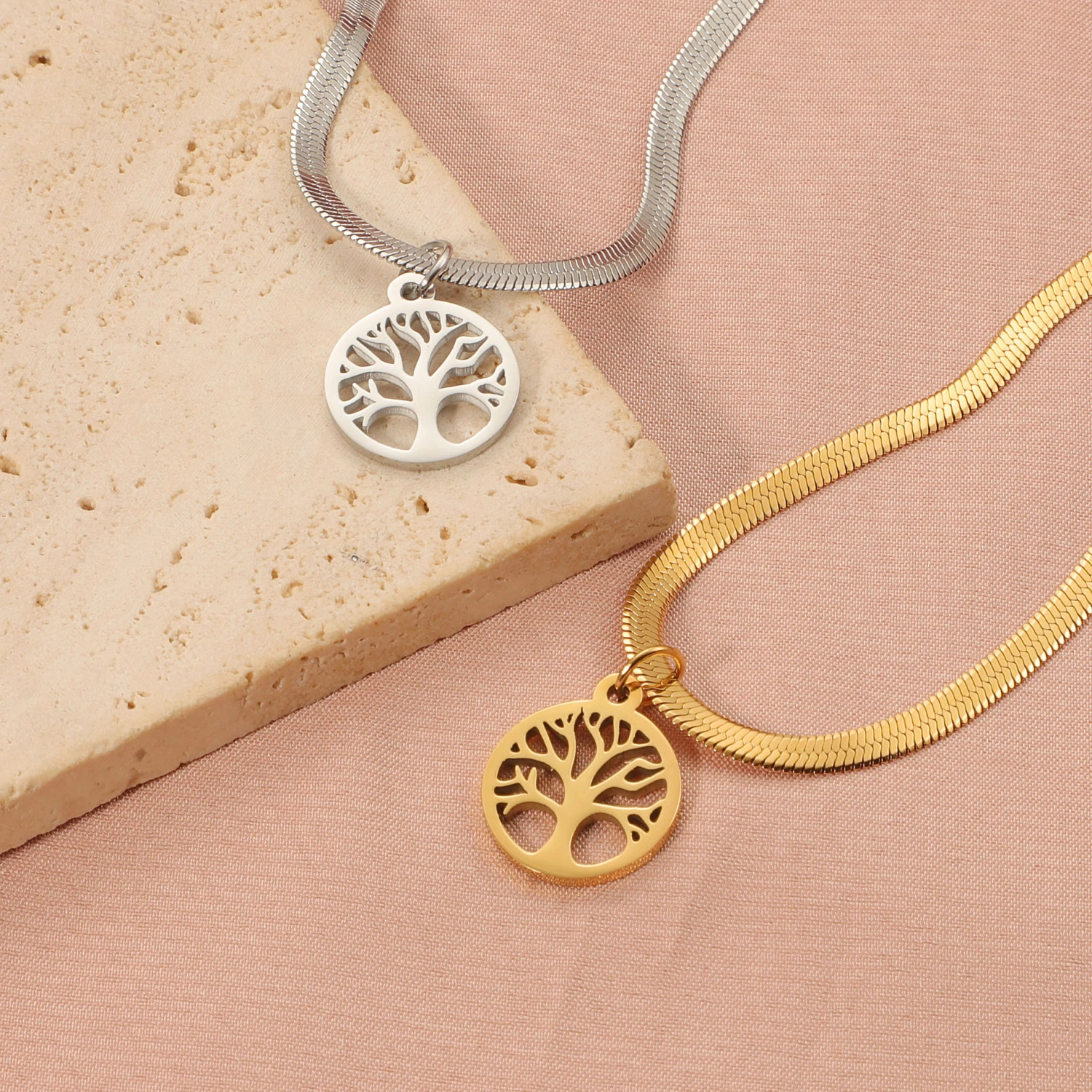 Stainless Steel Lucky Tree Affordable Luxury Fashion Clavicle Chain