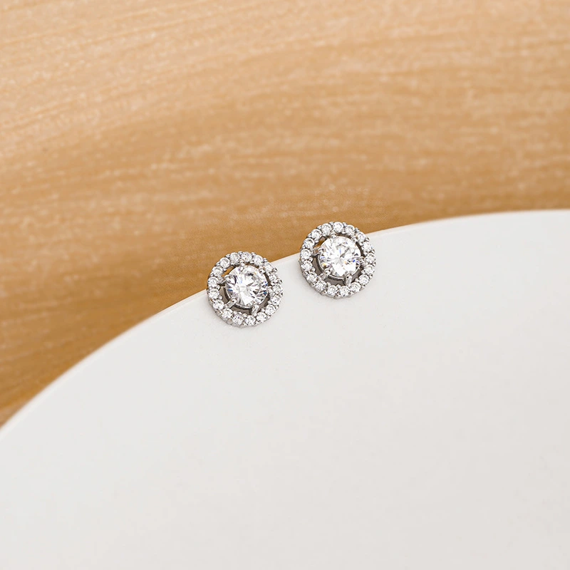 S925 Silver French Simplicity Refined Zircon Stud Earrings