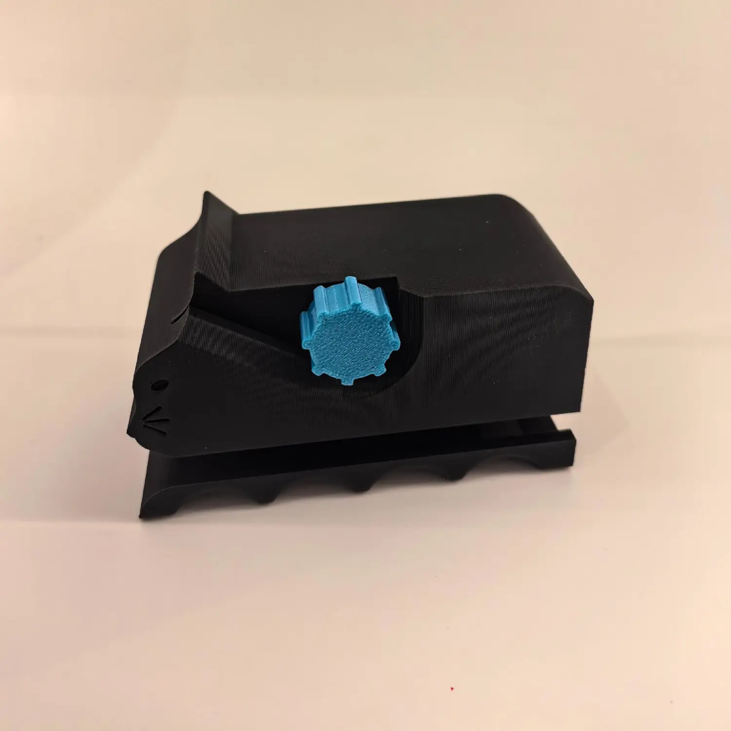 3D Printing Cat Scratch Cardboard Cutting Machine