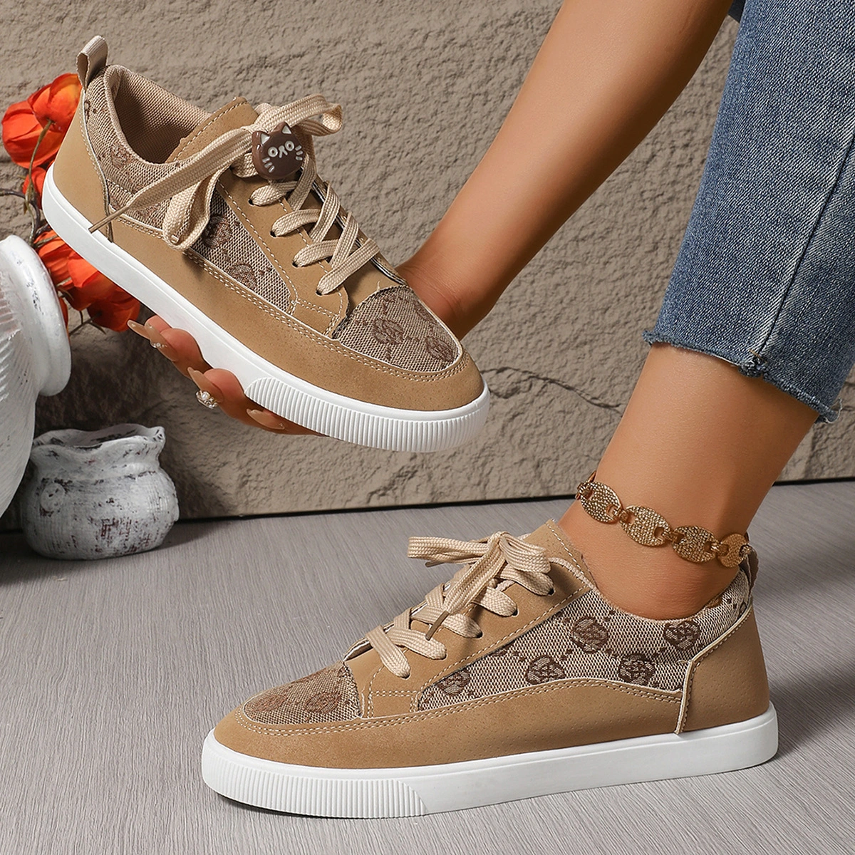 Fashion Women's Breathable Casual Sneaker