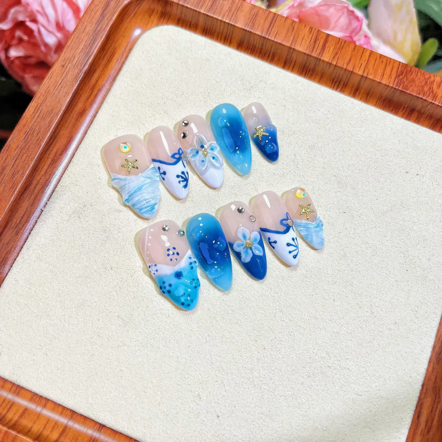Blue Hand-painted Carved Summer Ice Transparent Wear Fake Nails