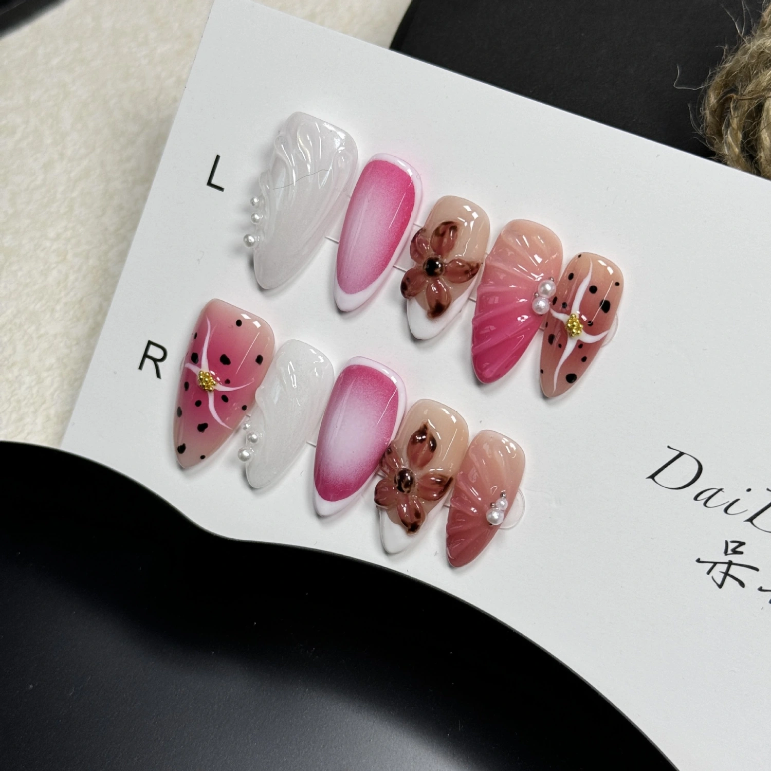 New Nail Beauty Patch Hand-painted Three-dimensional Carved Cute