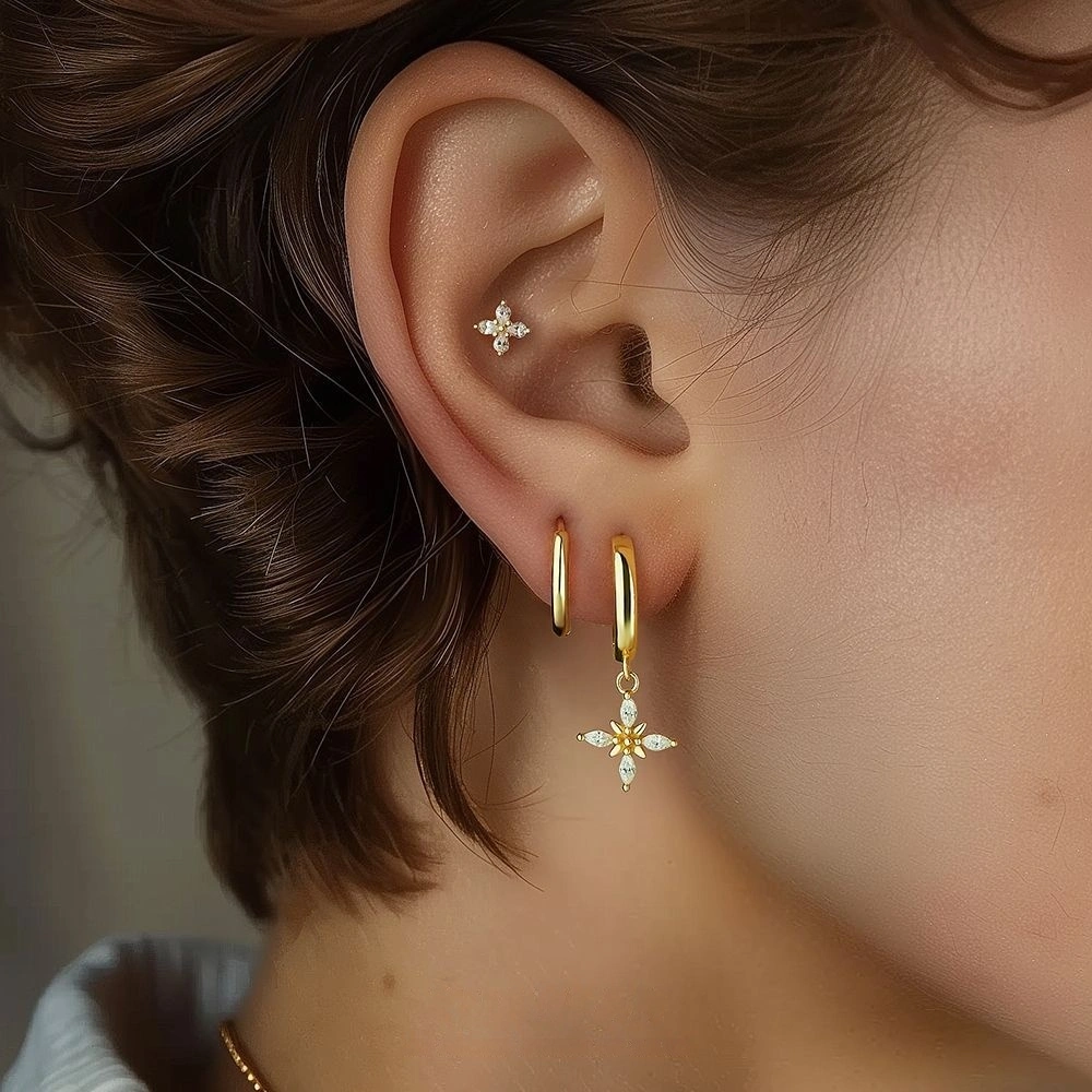 French S925 Sterling Silver Mori Style Four Leaf Clover Ear Stud Women