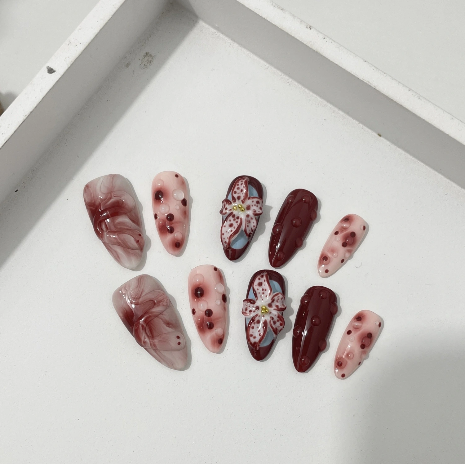 Blooming Hand-painted Three-dimensional Carved Mid-length Manicure Wear Nail