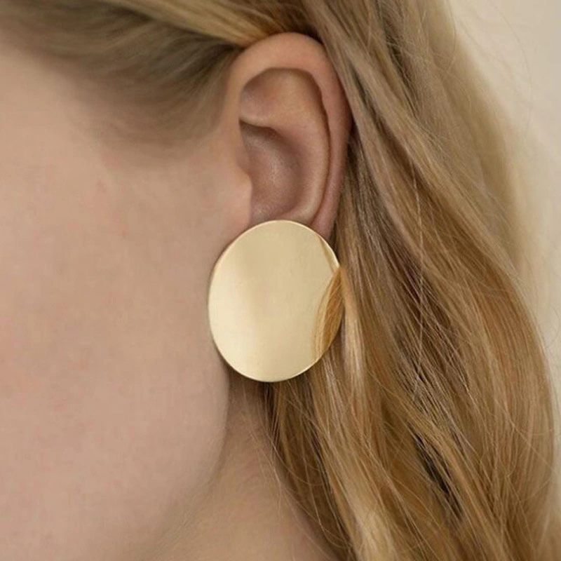 Simple And Elegant Round Round Piece Ear Studs Fashion Personality Women's Glossy Elegant Earrings