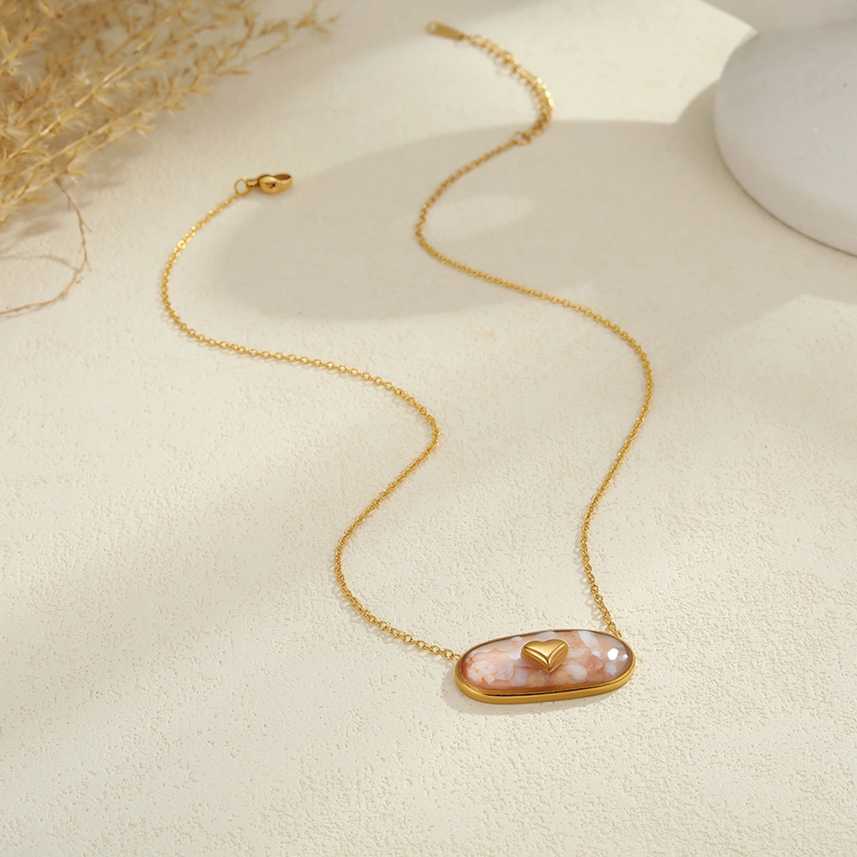 Love Heart-shaped Oil Dripping Stainless Steel Plated 18K Gold Necklace