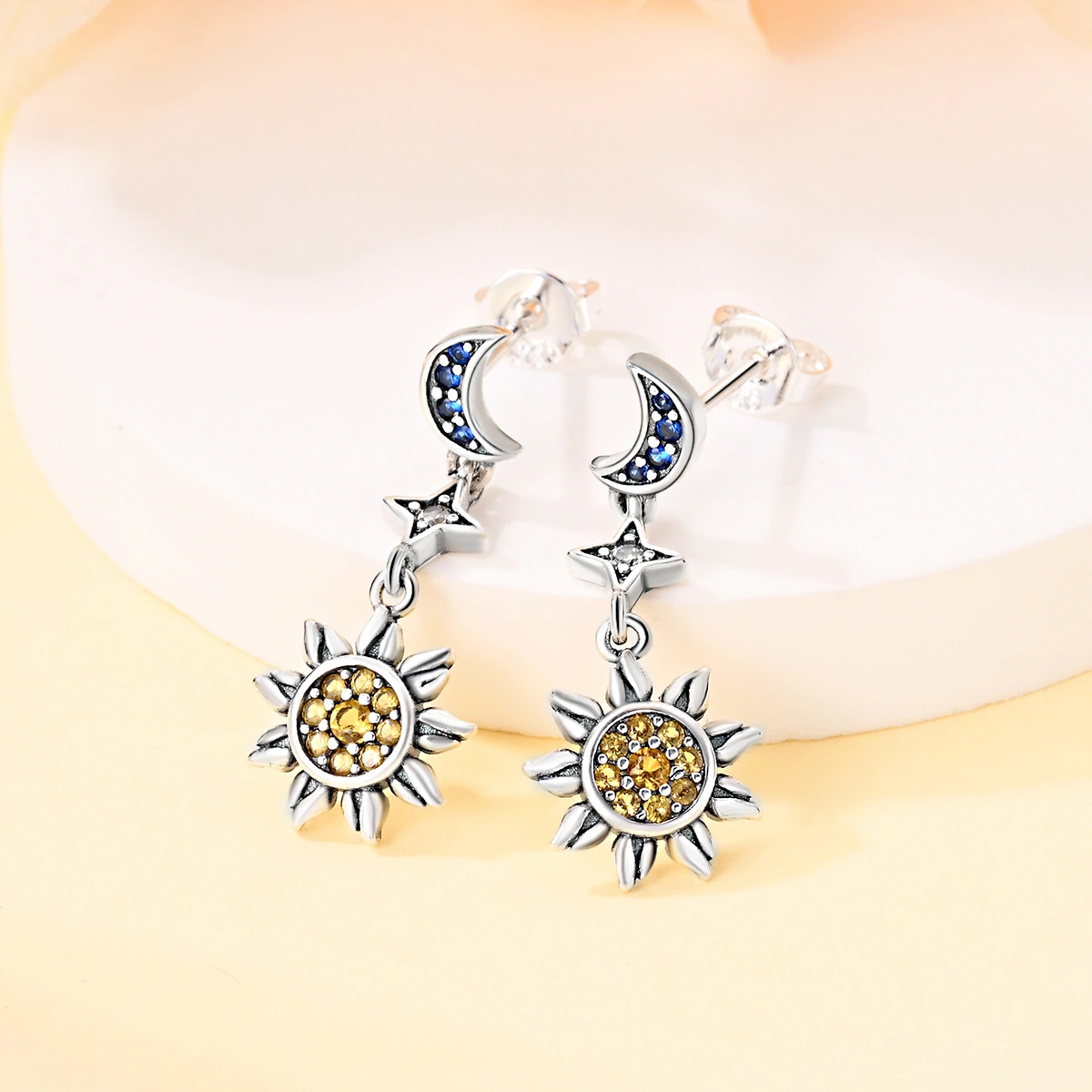 Xingyue Series Star And Moon Earrings Eardrop Earring Necklace