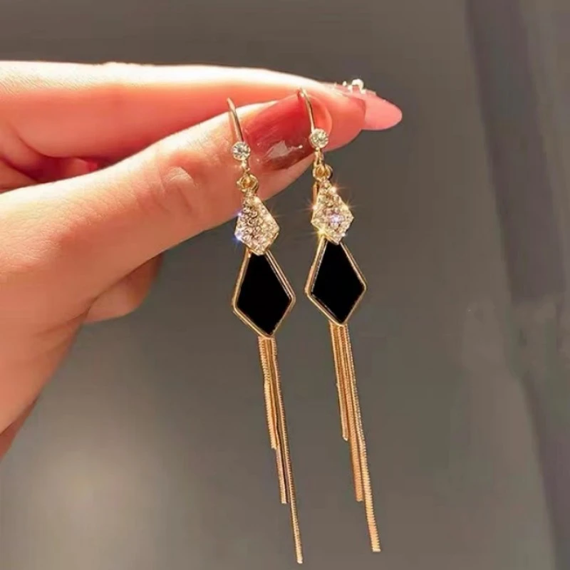 Tassel Strip Ear Rings Goddess Temperament
