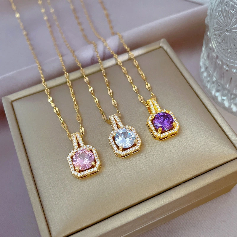 Women's Korean Fashion Square Diamond Necklace