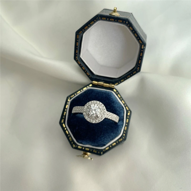 Women's Gang Drill Zircon Light Luxury Ring