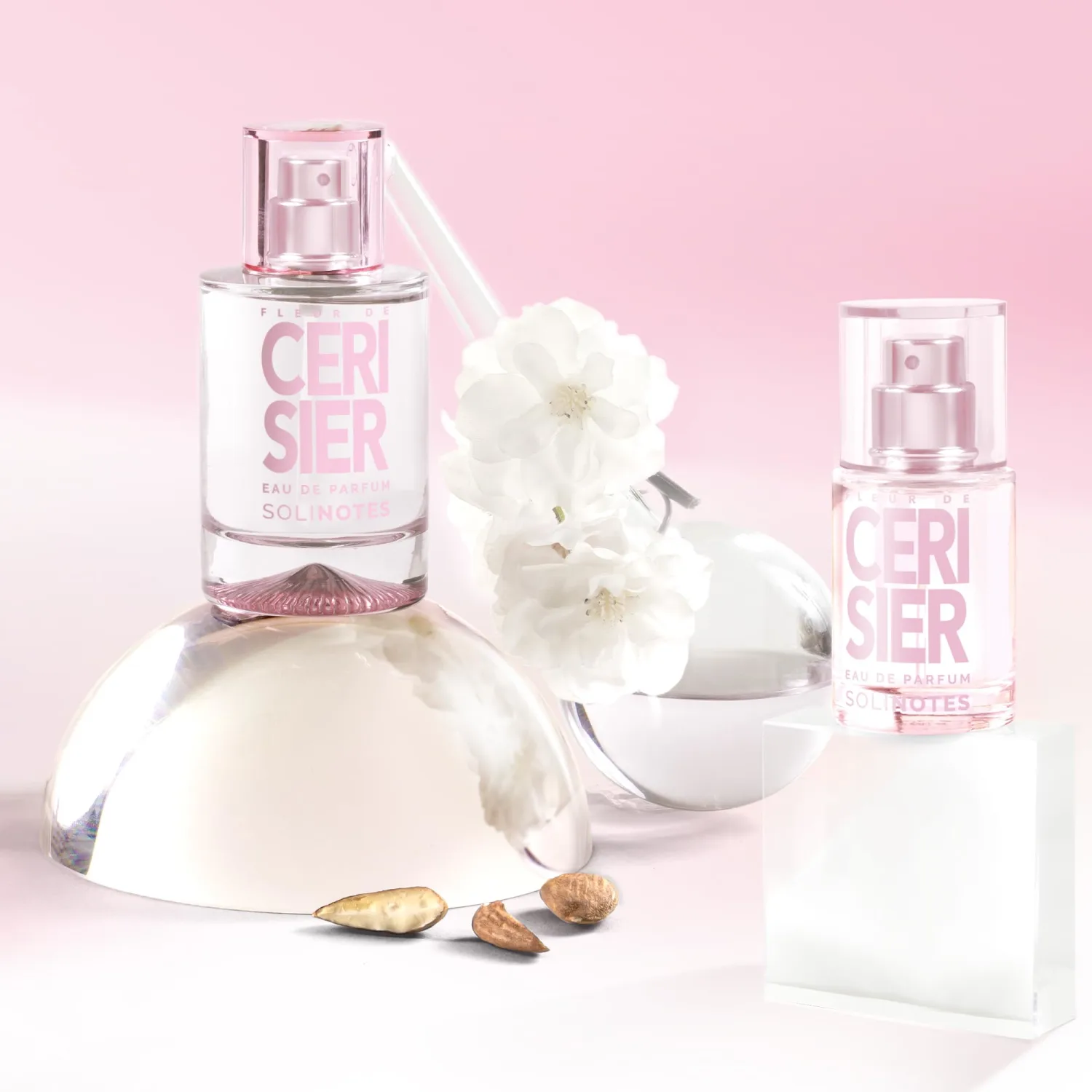 SOLINOTES Cherry Blossom Perfume for Women - Eau De Parfum | Delicate Floral and Soothing Scent - Made in France - Vegan - 0.5 fl.oz