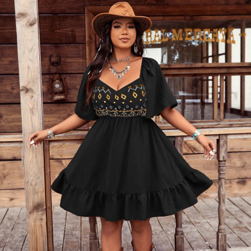 Casual Women's V-Neck Embroidered Plus Size Dress