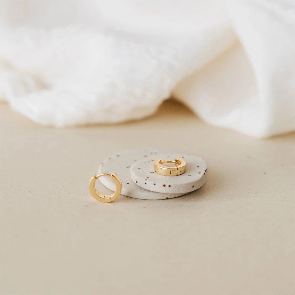European And American Instagram-style Minimalist Delicate And Chic Earrings