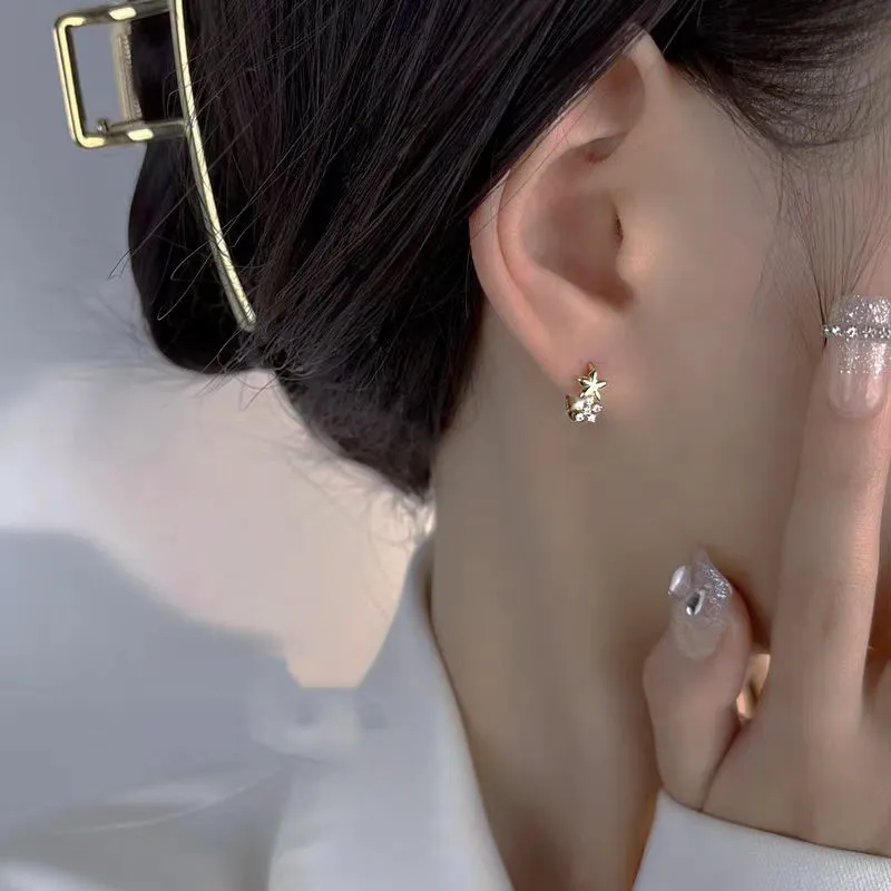 Women's Simple Fashion XINGX Little Flower Earrings