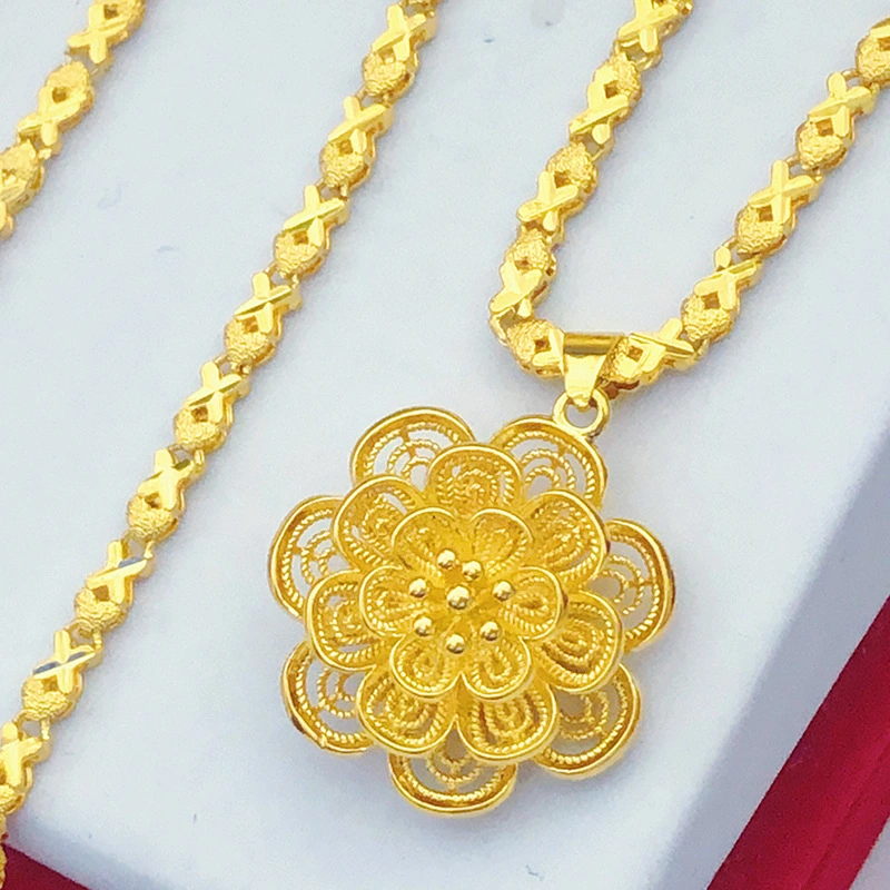 Women's Imitation Gold Four-leaf Clover Large Flower Gold Necklace