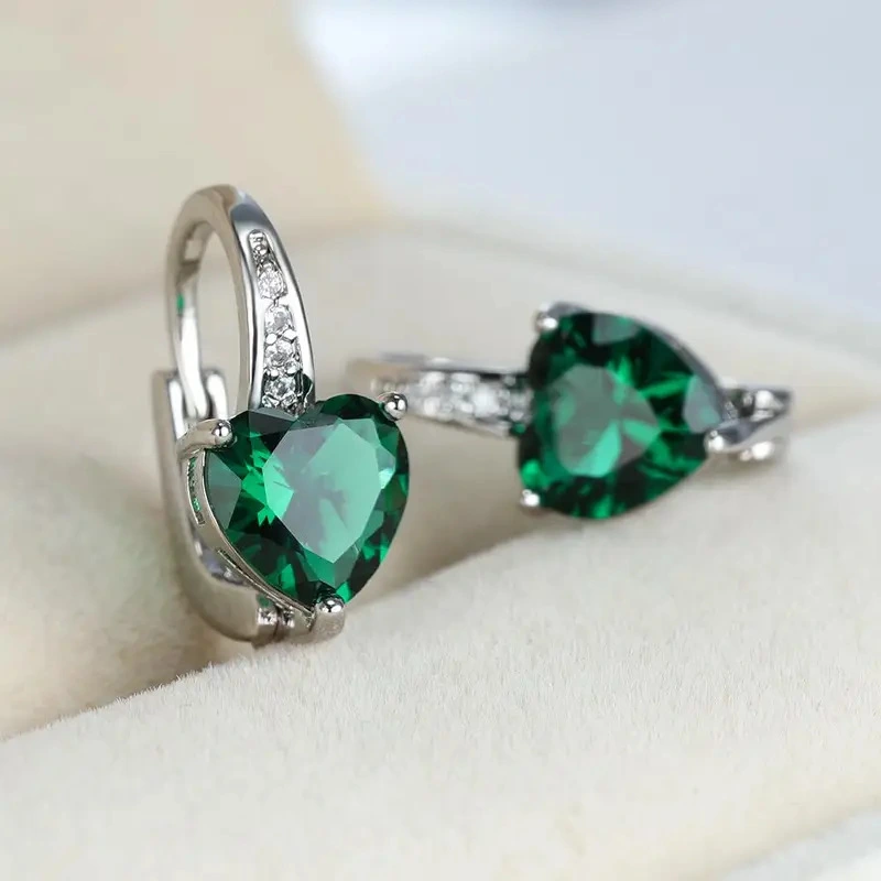 Simple And Versatile Heart-shaped Ear Clips