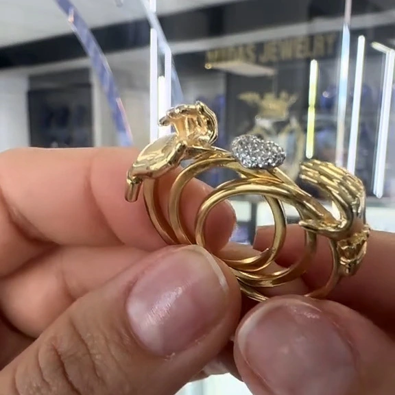 18K Solid Gold-plated Open-hand Heart-shaped Ringthree-in-one Design