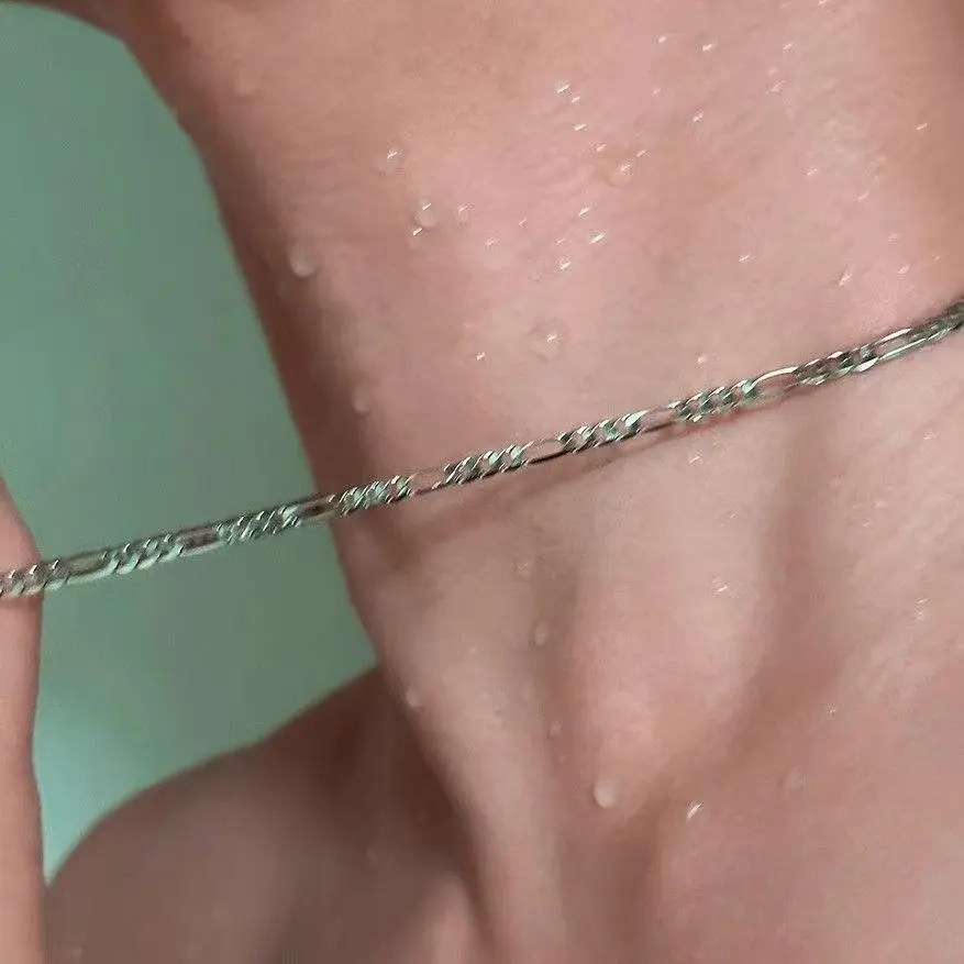 Men's And Women's Minimalist Clavicle Chains