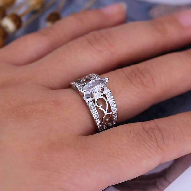 Hollow Flower Diamond Fancy Shape Diamonds Horse Eye Ring