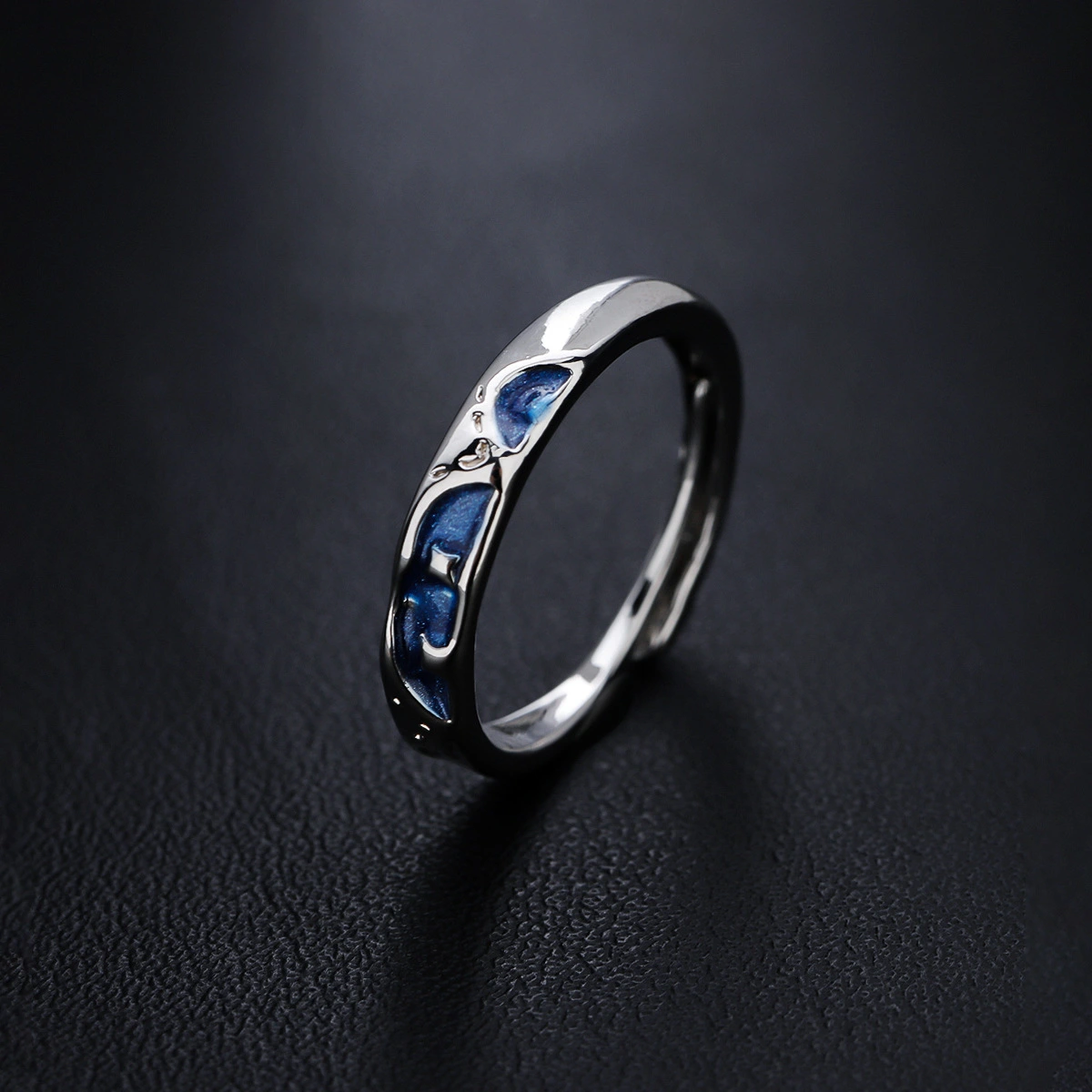 Mens Star Ring With An Open Design For A High-End Distinctive Look