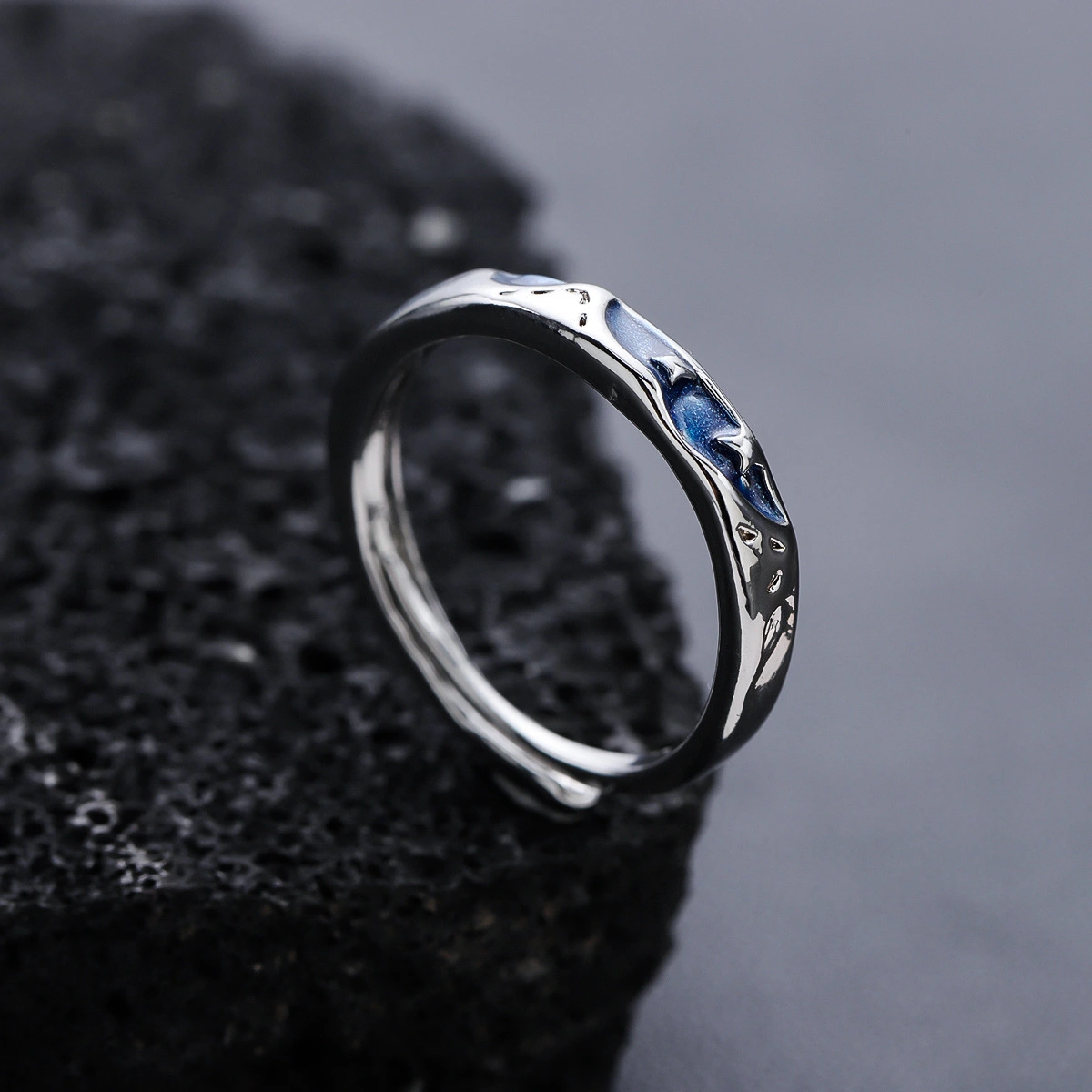 Mens Star Ring With An Open Design For A High-End Distinctive Look