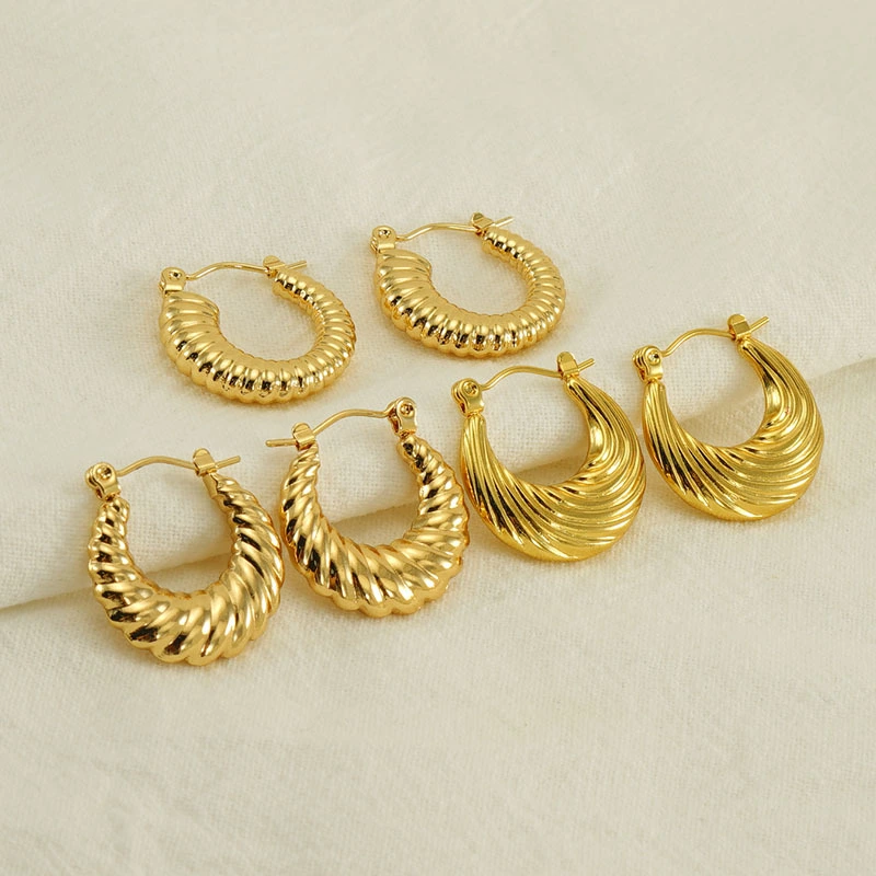 Titanium Steel Round Twist Stud Earrings High Sense