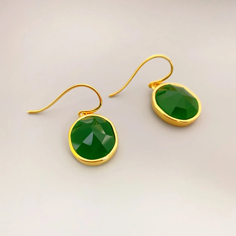 European And American-influenced Emerald Jade Ear Hooks