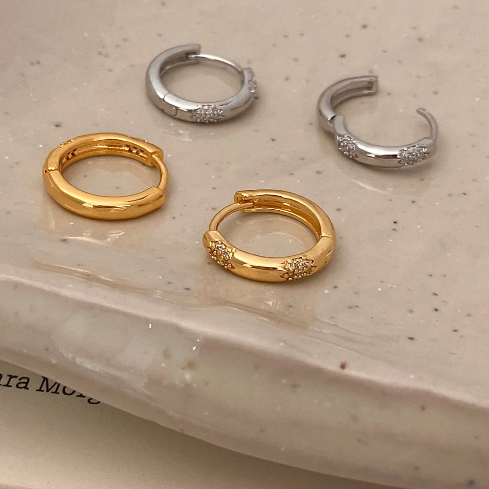 Everyday Versatile And Delicate Earrings In A French Vintage Style