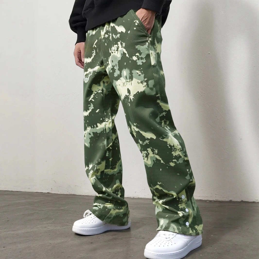 Mens Camo Sweatpants In A Casual Street Style