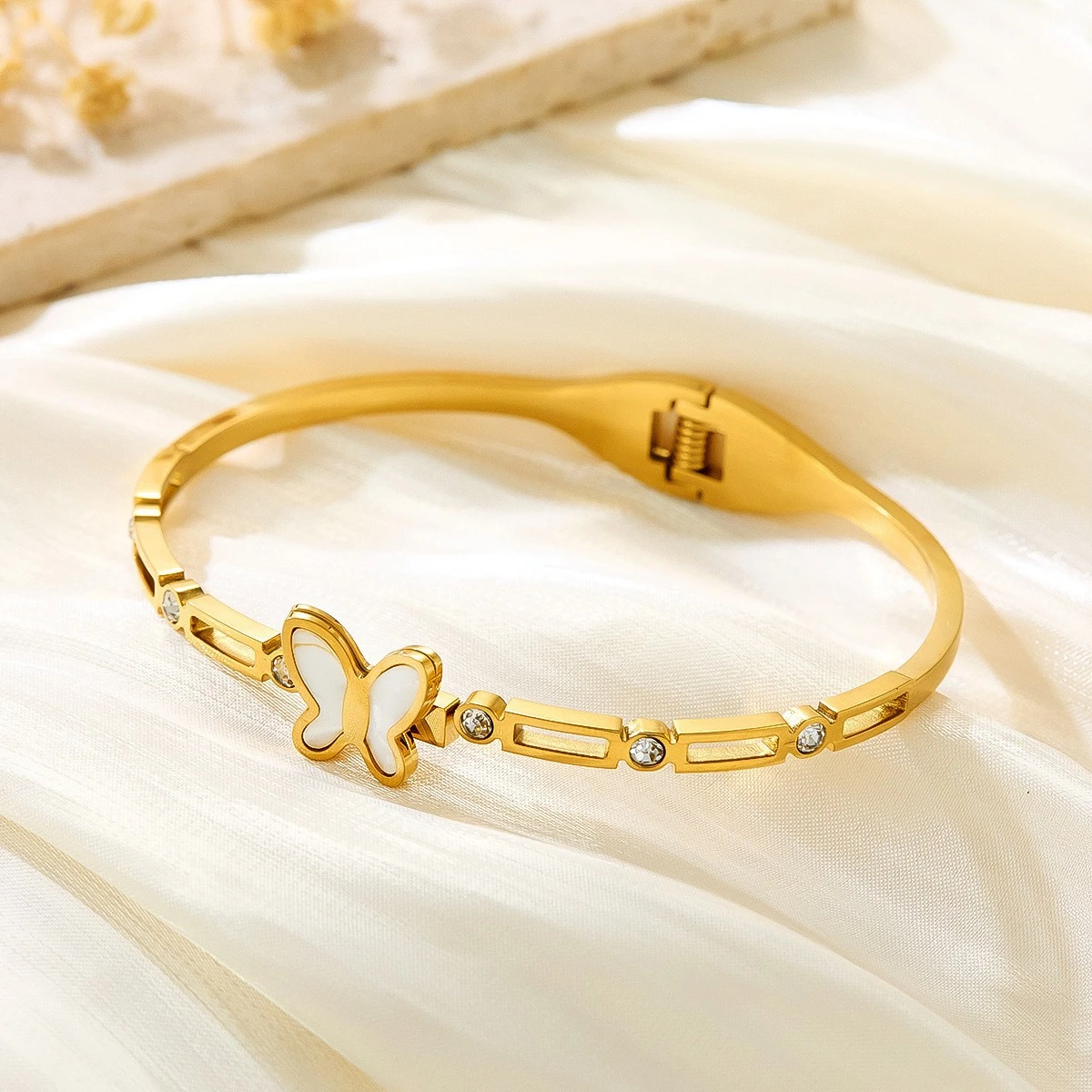 Minimalist Fade-resistant Solid Titanium Steel Bracelet