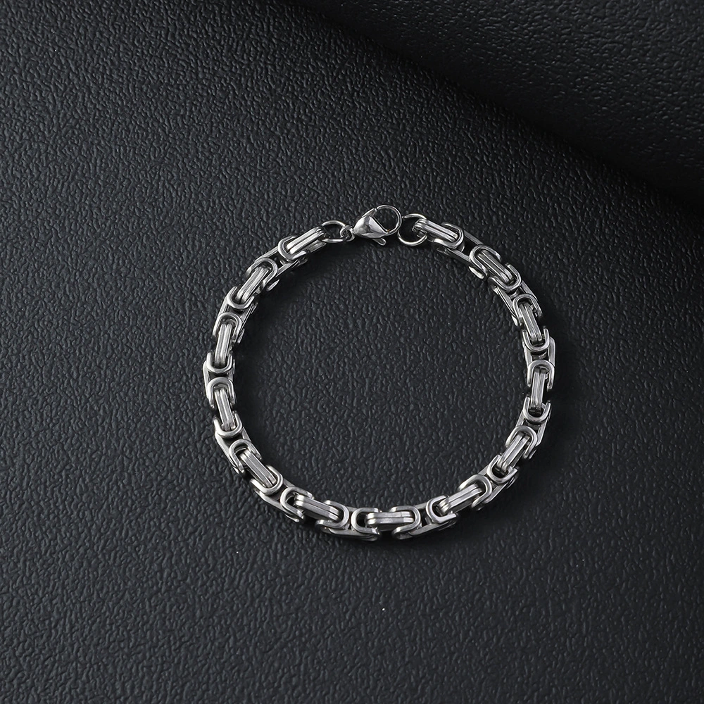 Stainless Steel Bracelet That Wont Fade Cuban-link Chain Fashionable Versatile Washable Titanium Steel Bracelet