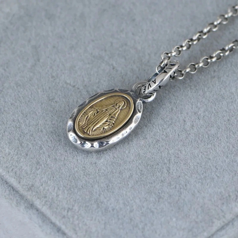 Retro Titanium Steel Chain Virgin Mary Jewelry Relief Portrait Oval Pendant Necklace