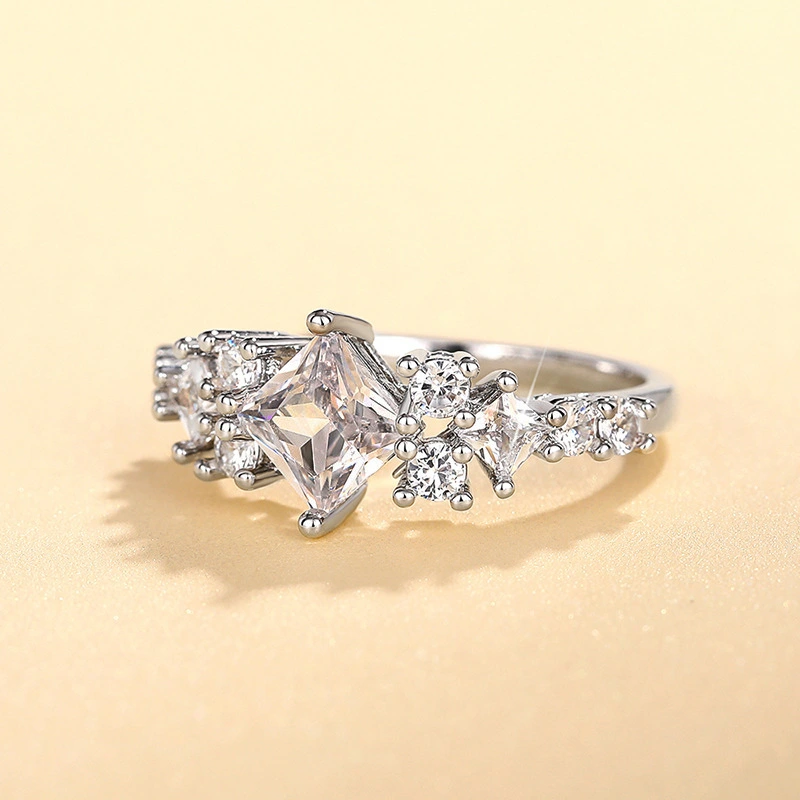 Princess-cut Ring Featuring Lab-grown Moissanite