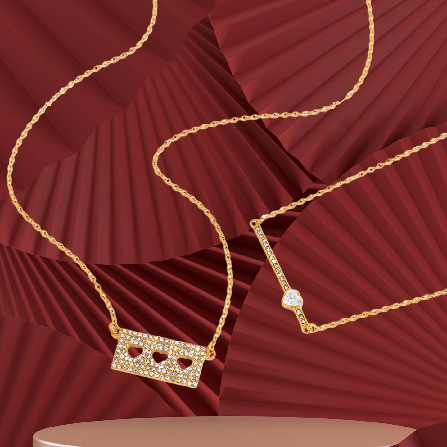 Sweet-style 18K Gold Stainless Steel Zircon Heart Necklace Simple Yet Luxurious