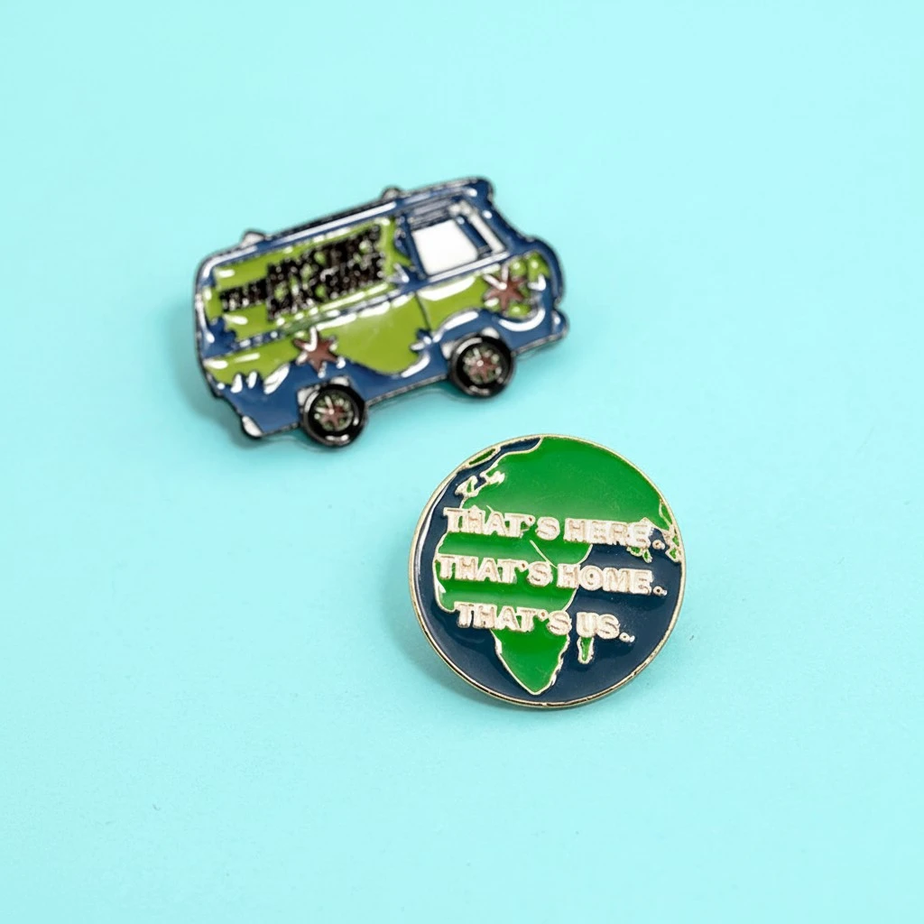 Cartoon-style Fashion Earth Map Green Car Series Student Badgebrooch