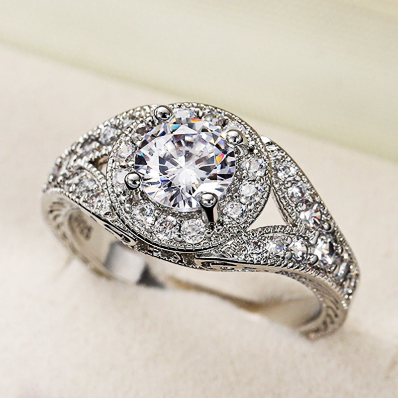 Womens Versatile Ultra-Shimmering Micro-Set Round Simulated Zircon Ring