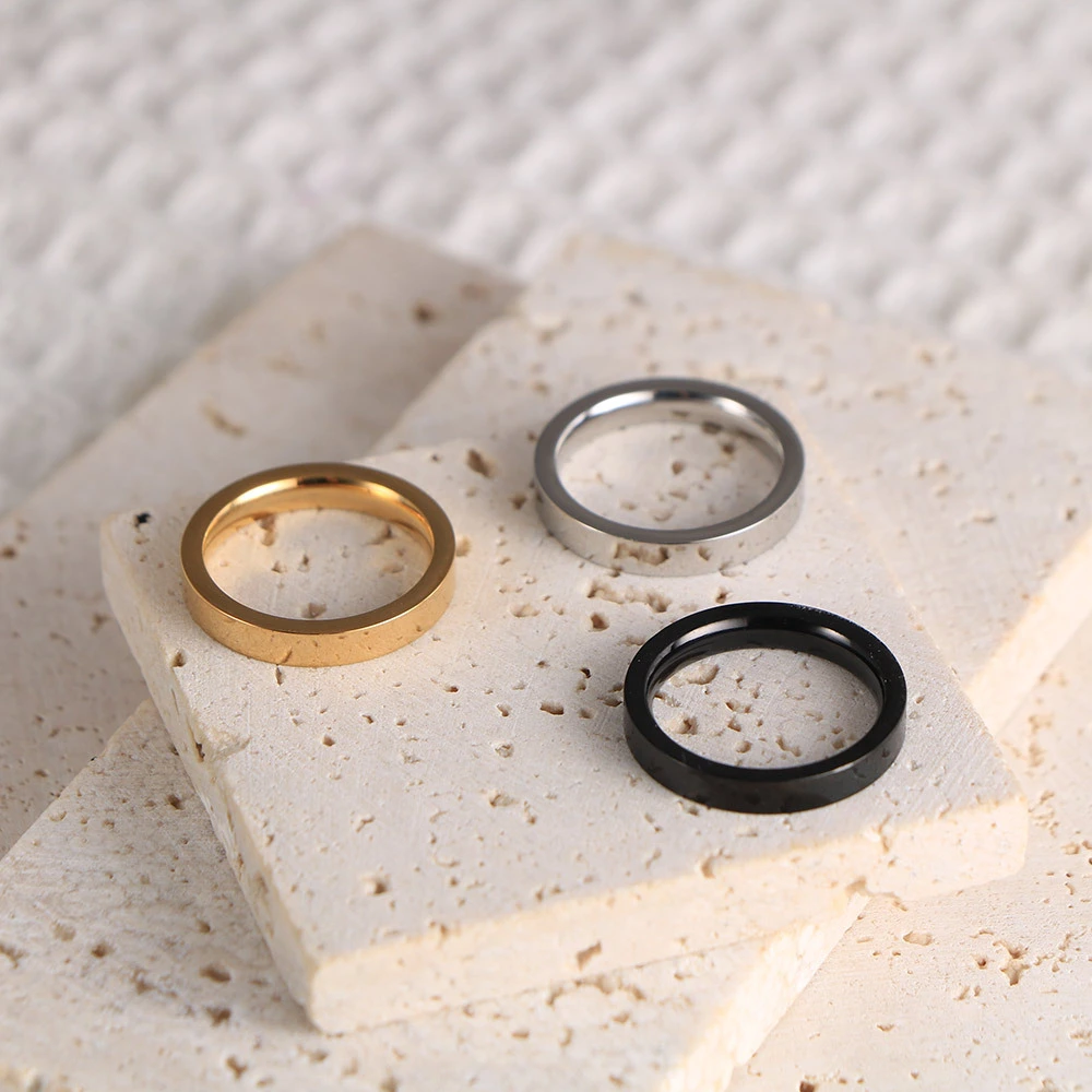 Simple Couple Rings For Men And Women