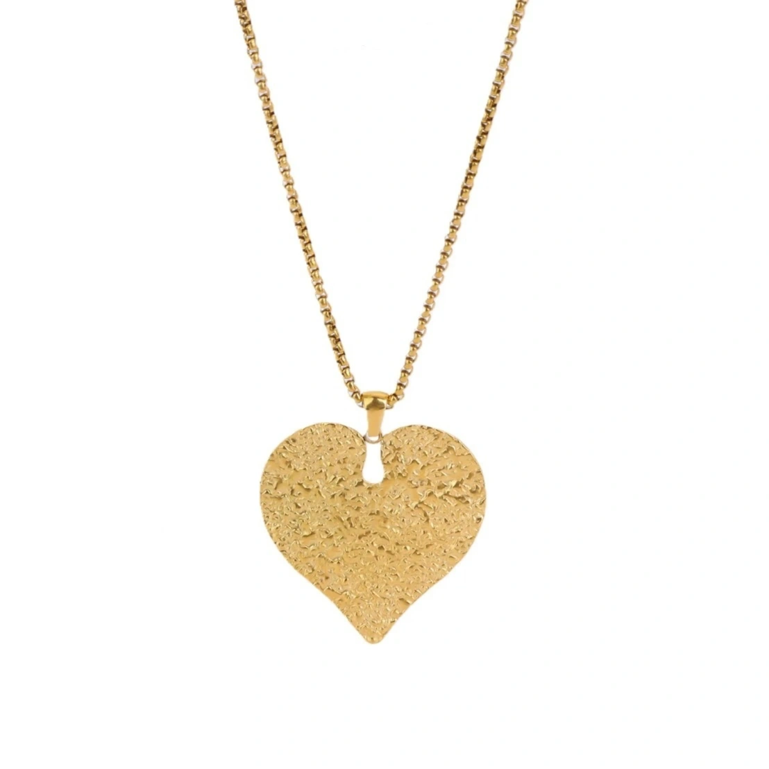 Womens Heart-Shaped Pendant Clavicle Necklace