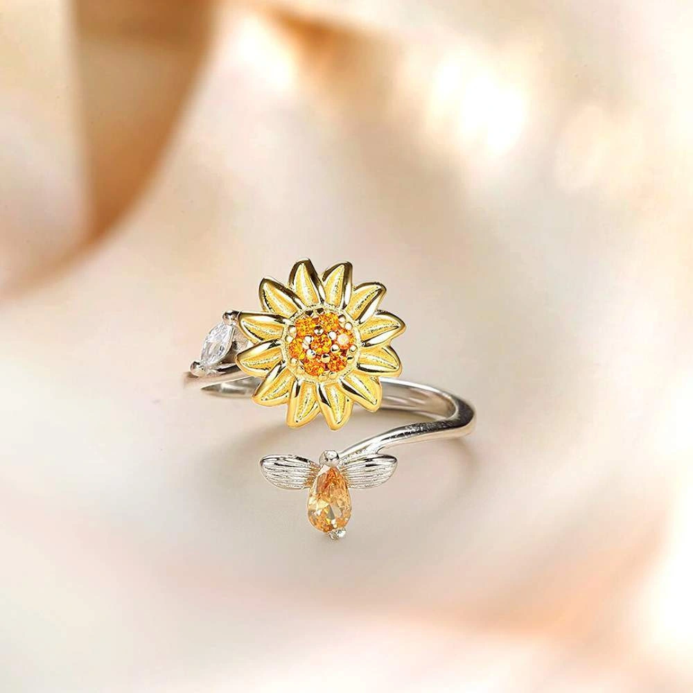 Adjustable Sunflower Rotating Ring With Diamonds Simple