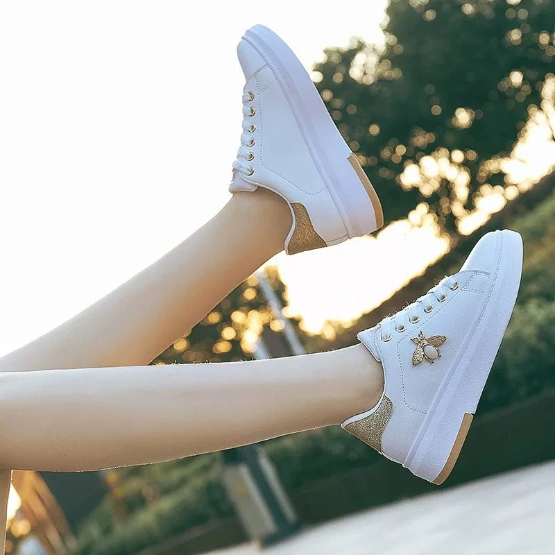 Womens Minimalist Versatile Platform Sneakers