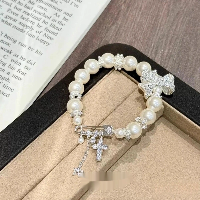 Luxury Lace Bow Bracelet With Full Diamond Pin Clasp