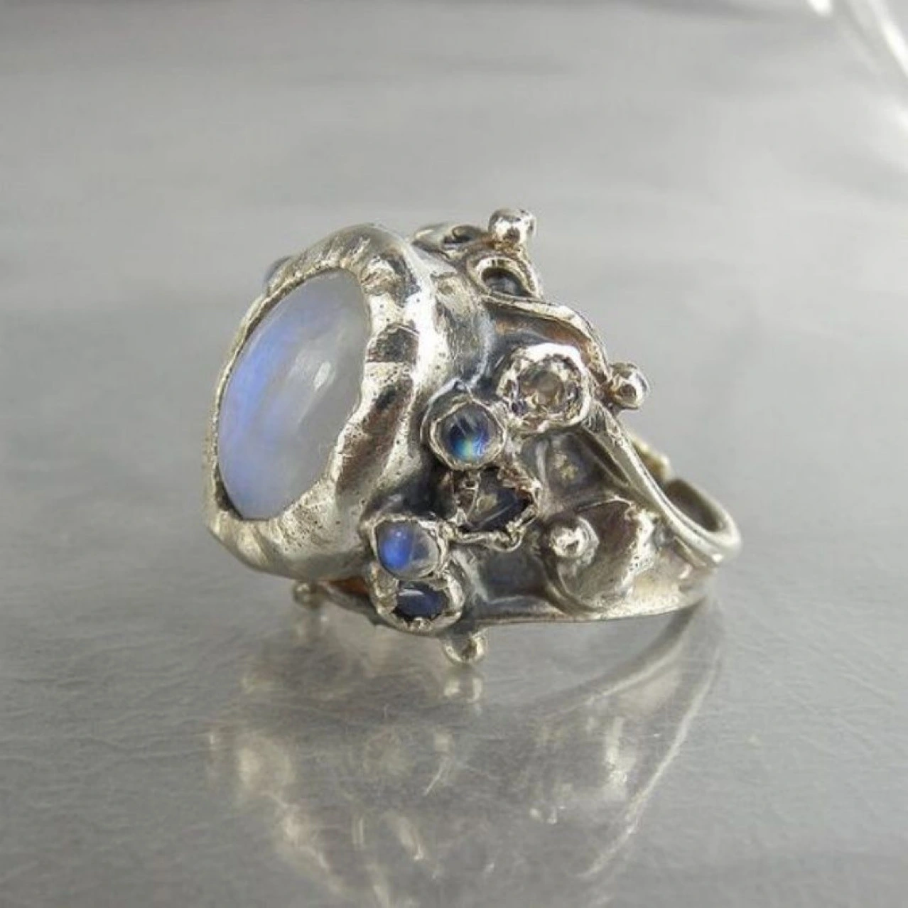 Retro Moonstone Thai Silver Ring