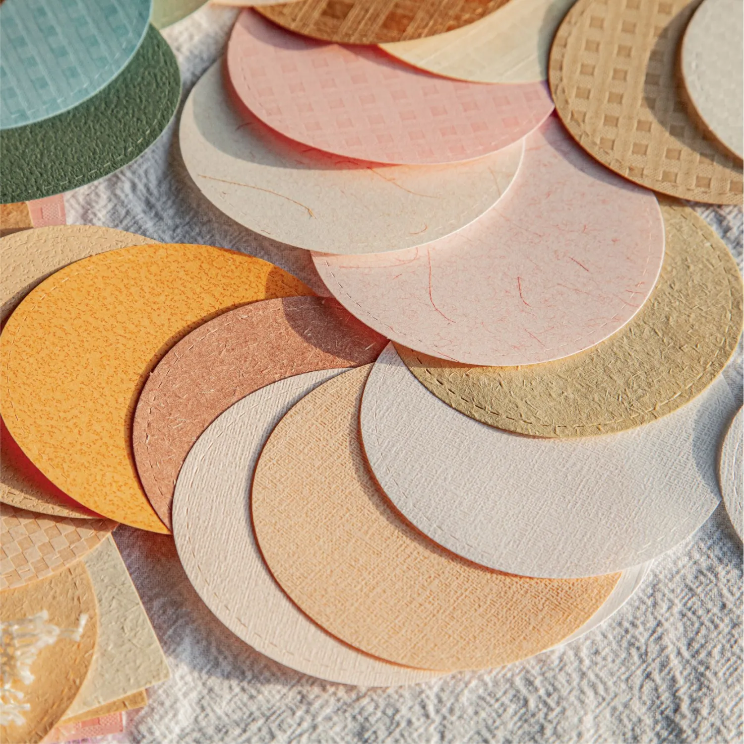 Round Note Hand Account DIY Decorative Collage Base Retro