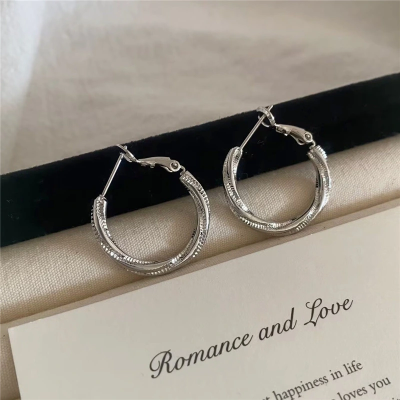 C-shaped Earrings Women's Versatile Hoop Earrings