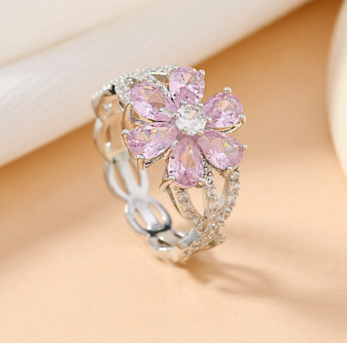Copper-inlaid Cherry-blossom-pink Water-drop Zircon Flower Ring