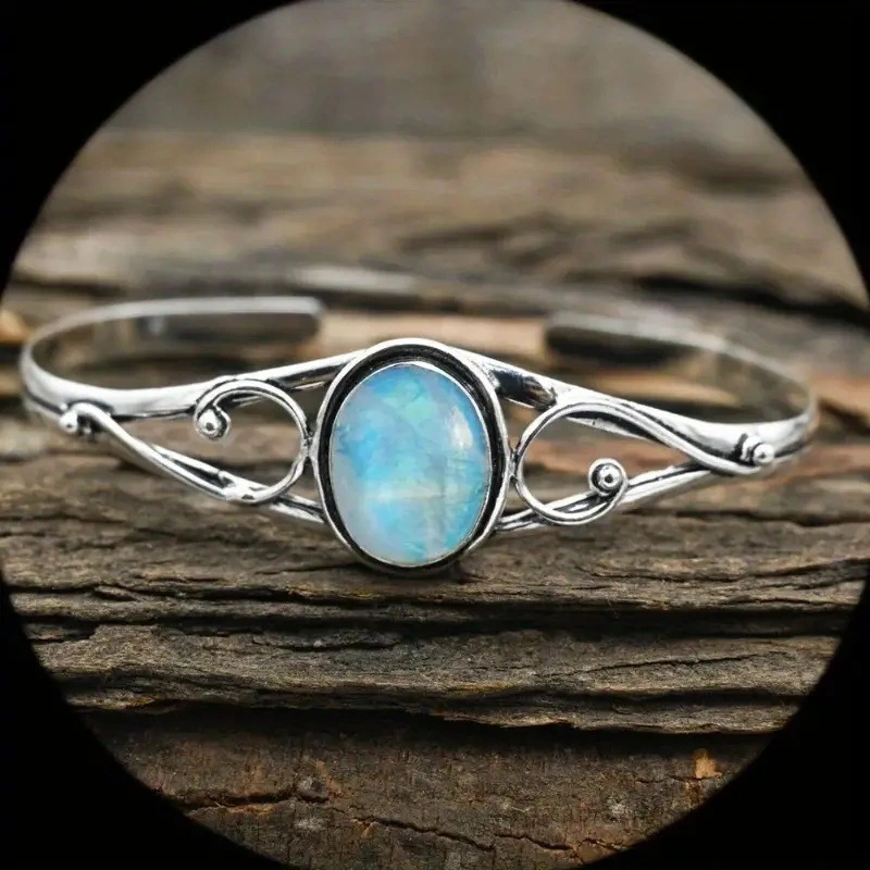 Retro-style Fashionable Personalized Oval Hollow-out Adjustable Bracelet
